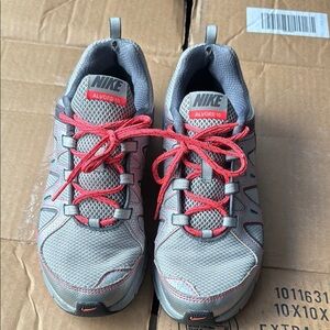Nike Alvord 10 Gray and Red Trail Shoes